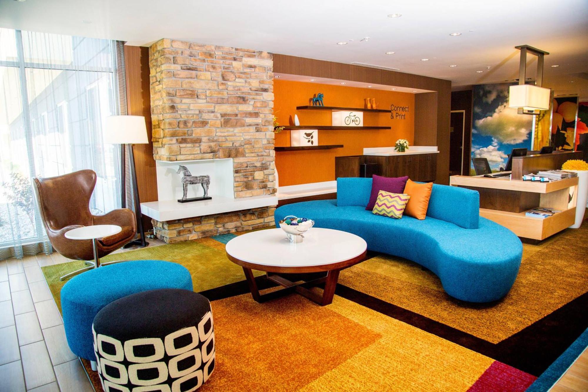 Fairfield Inn & Suites By Marriott פוקטלו מראה חיצוני תמונה